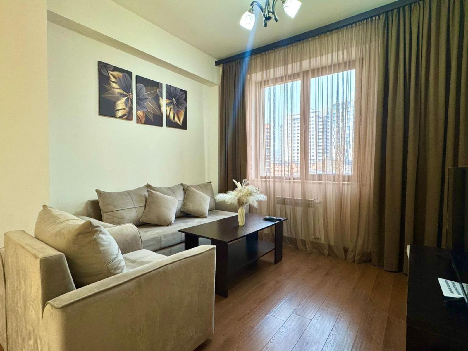 Ns Apartments In Yerevan City Centre エクステリア 写真